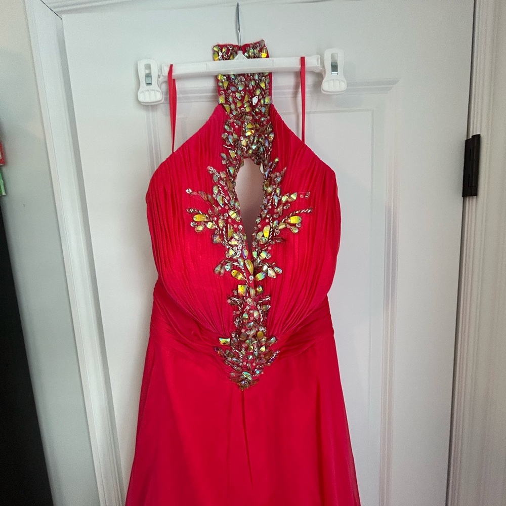 Elegant Halter Mac Duggal Dress
